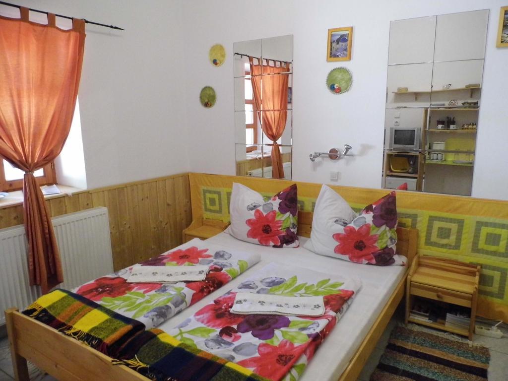 Bakonyi Apartmanhaz Eplény Exterior foto