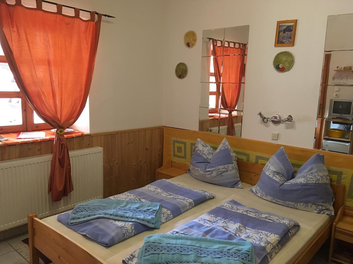 Bakonyi Apartmanhaz Eplény Exterior foto