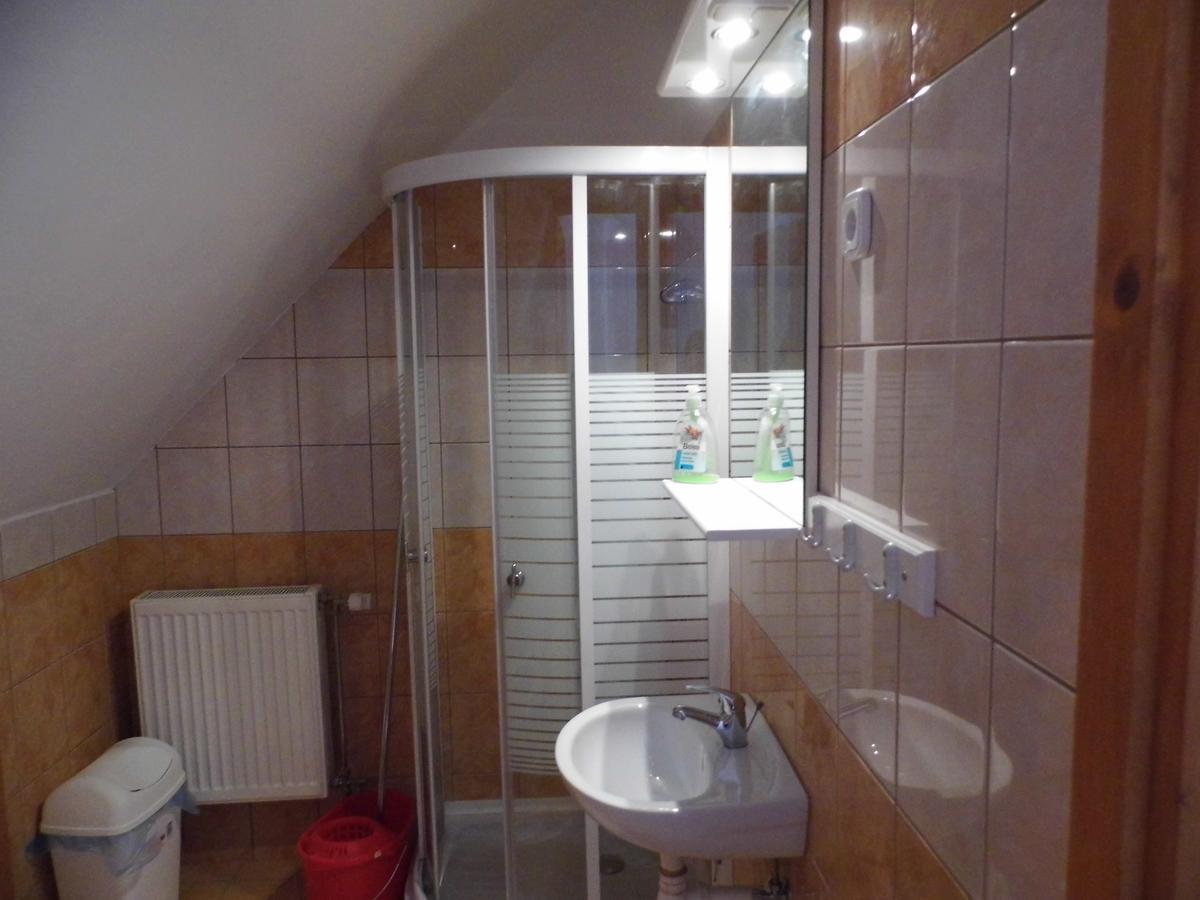 Bakonyi Apartmanhaz Eplény Exterior foto